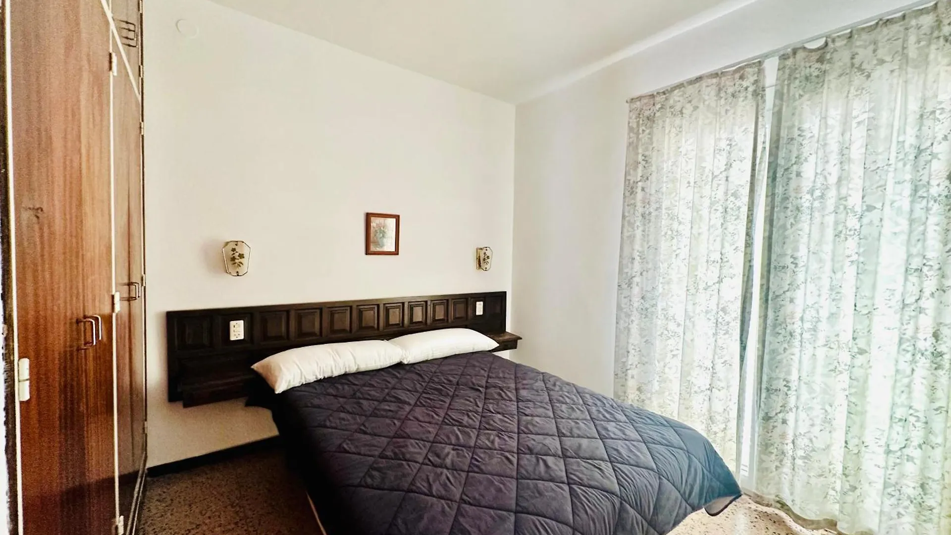 Global Immo 3266 El Sol 29 Appartement Roses 0*,