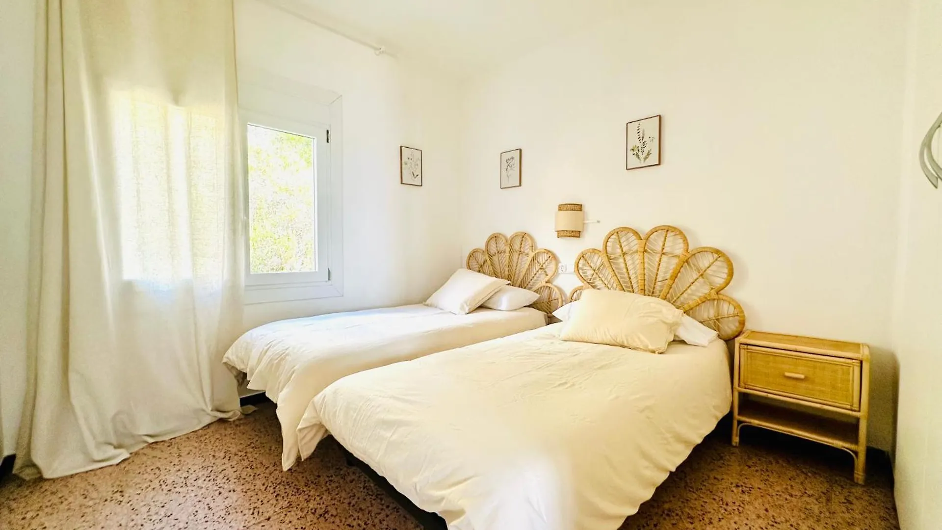 Global Immo 3266 El Sol 29 Daire Roses