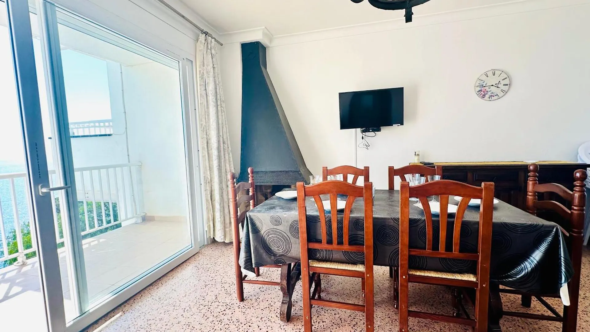 Global Immo 3266 El Sol 29 Apartment Roses Spain